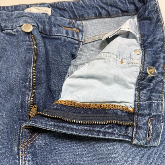 Good American Good Curve Raw Hem Straight Crossover Jeans Size 12 31 Asymmetric - Picture 8 of 11